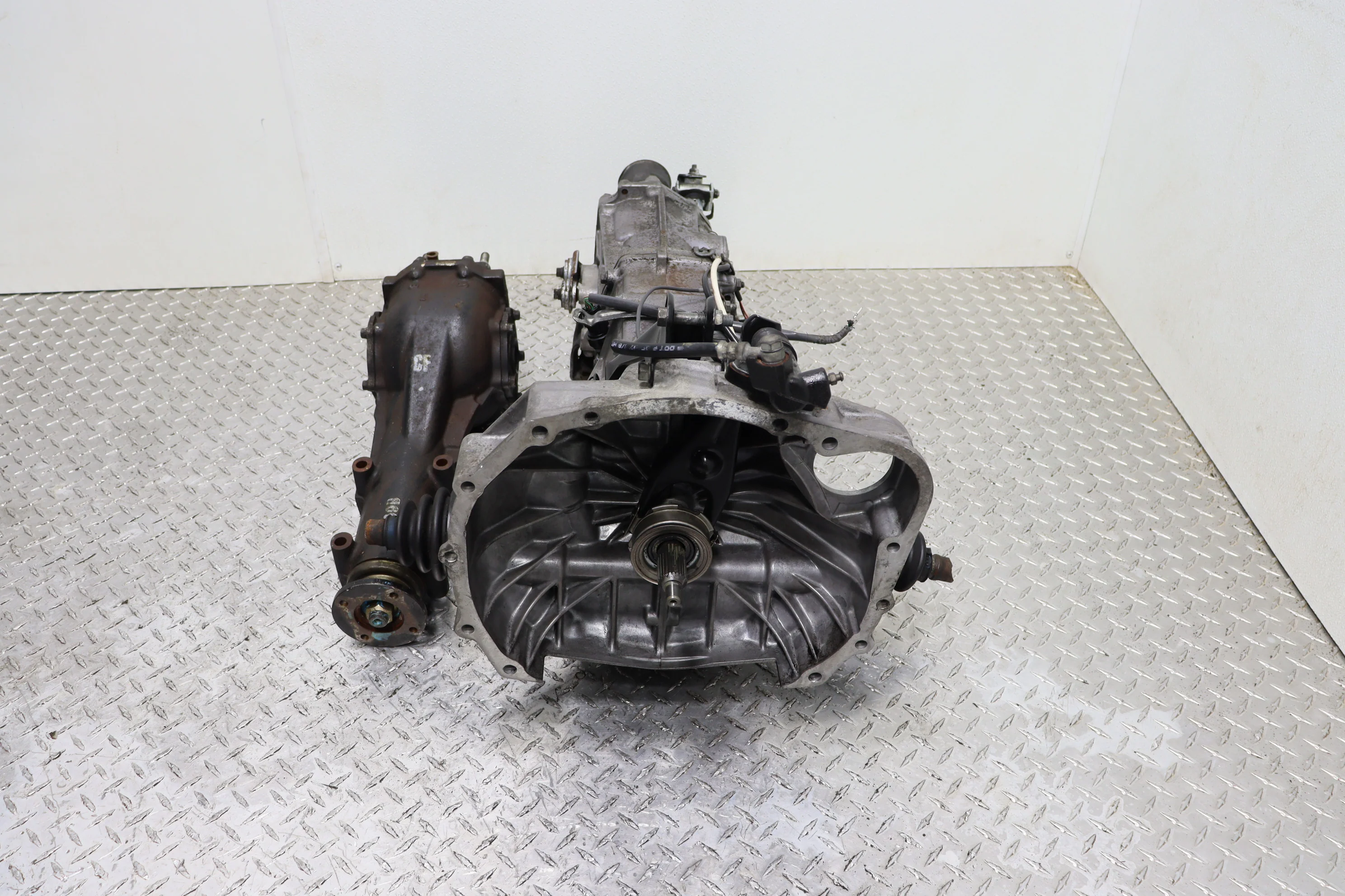 1999–2005 Subaru Legacy Outback Impreza 2.5L AWD Manual Transmission Non-Turbo OEM 5-Speed - Image 3