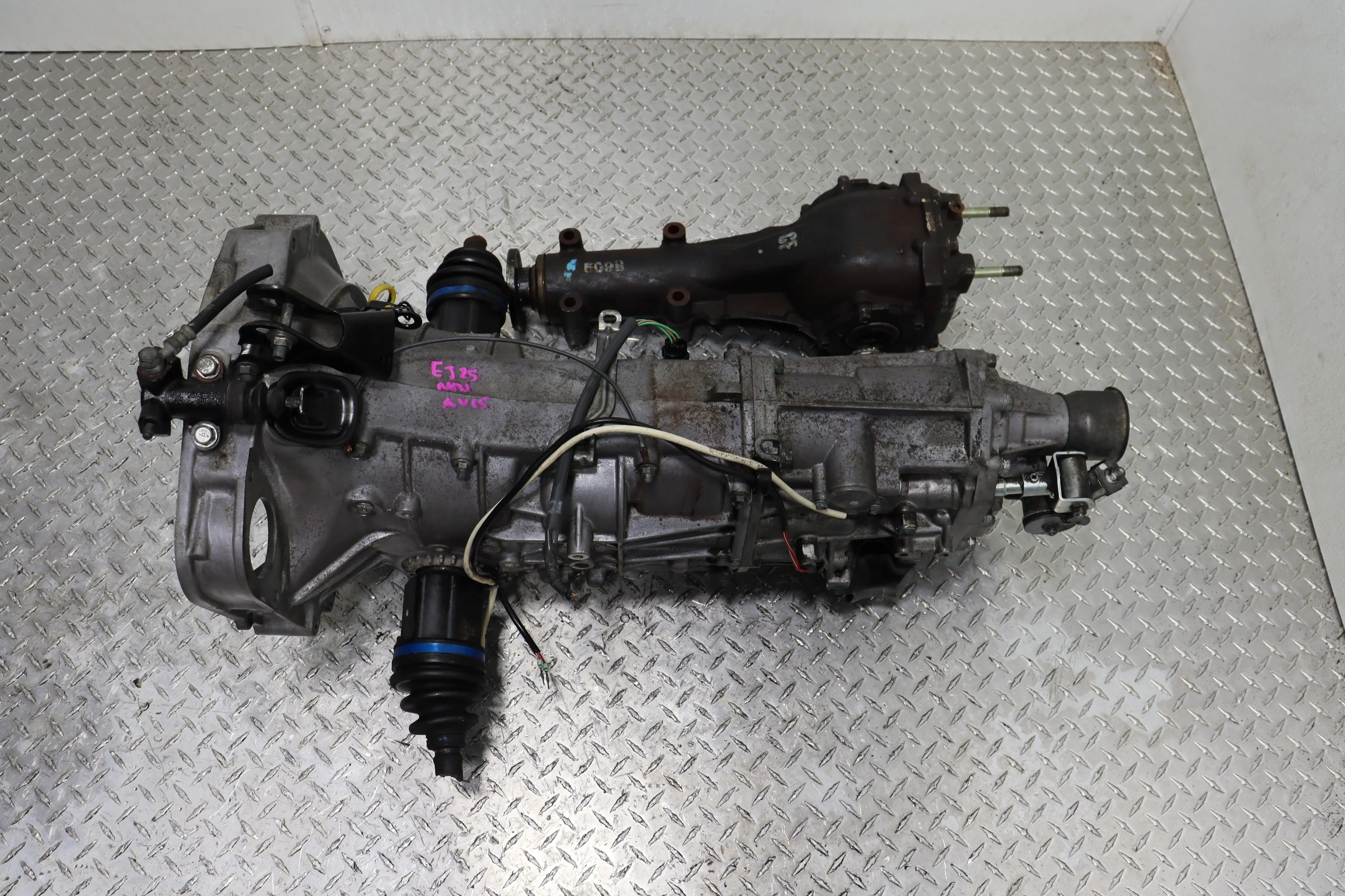 1999–2005 Subaru Legacy Outback Impreza 2.5L AWD Manual Transmission Non-Turbo OEM 5-Speed - Image 5
