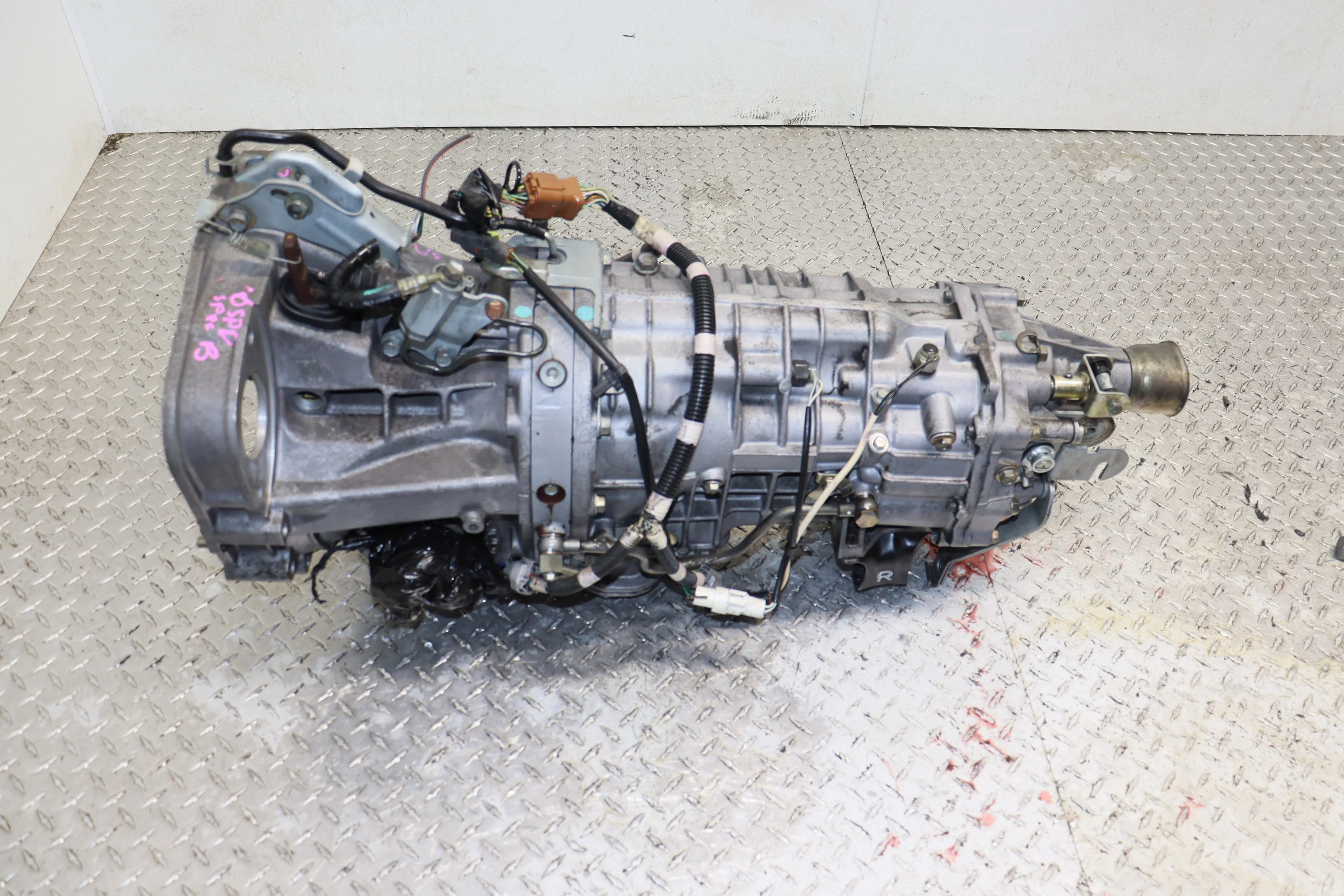 2004-2005 Subaru Legacy 3.0 or Specs.B 6Speed Manual Transmission -TY856WVBAA - Image 5