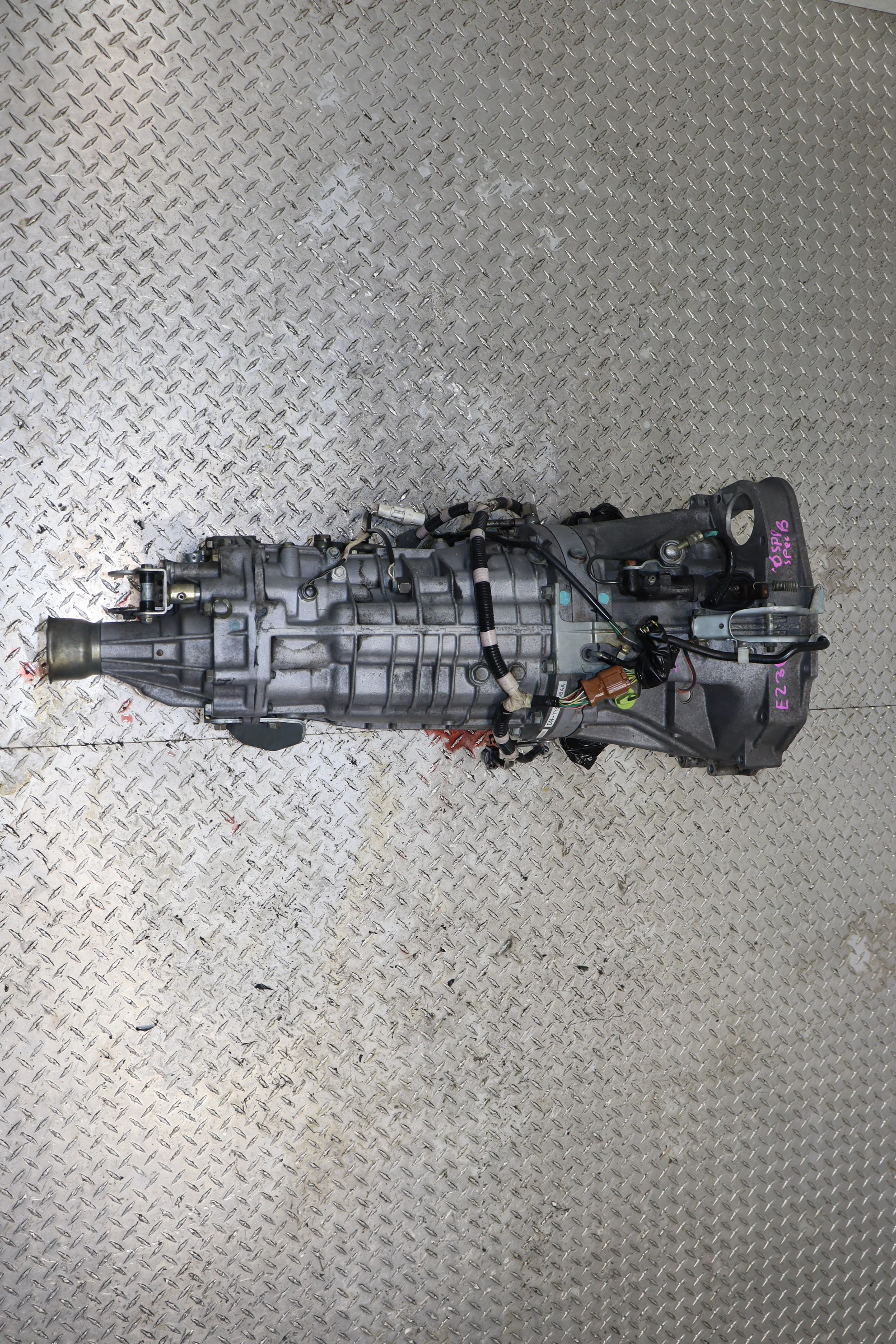 2004-2005 Subaru Legacy 3.0 or Specs.B 6Speed Manual Transmission -TY856WVBAA - Image 7