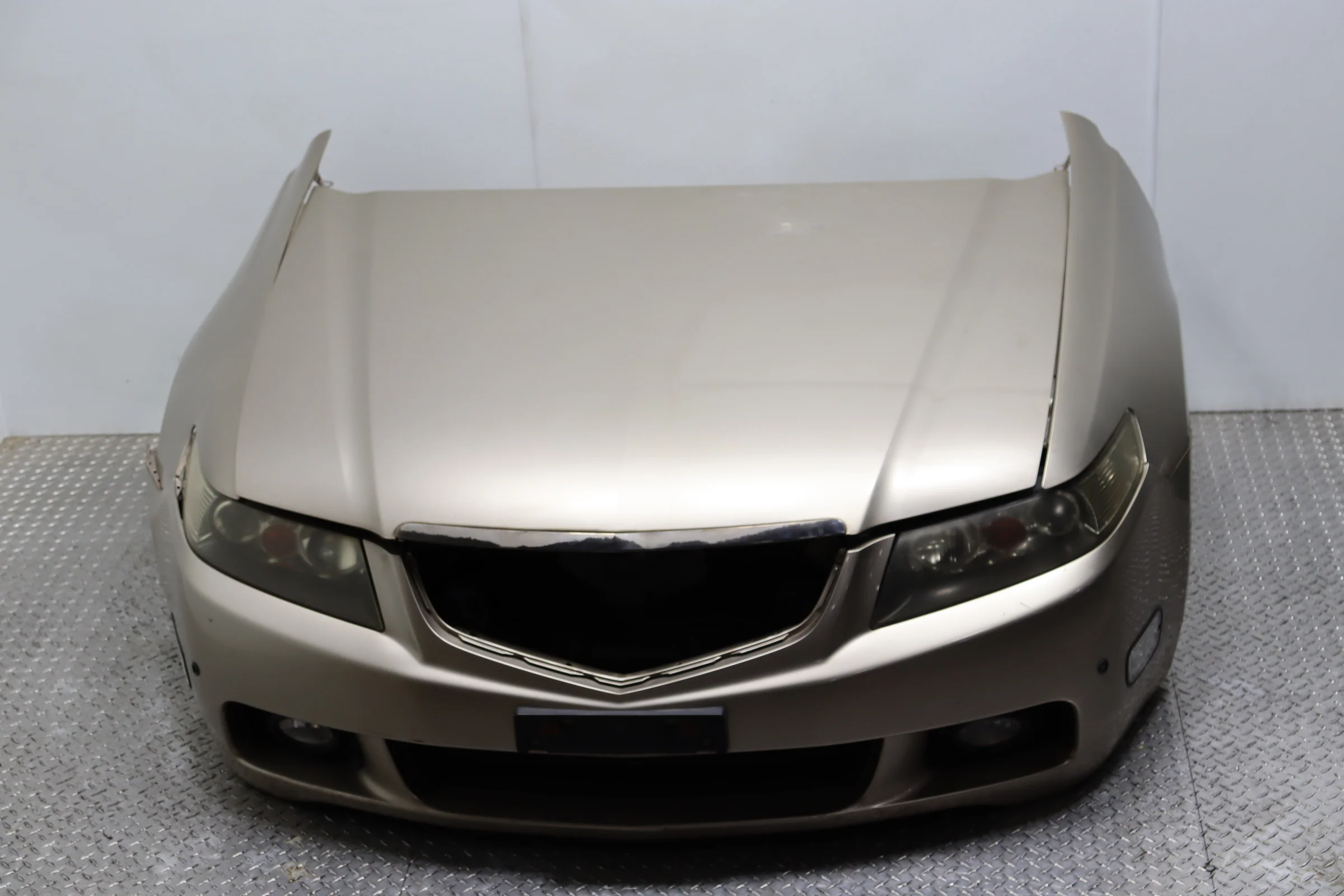 2004–2008 Acura TSX Front End Nose Cut Assembly OEM - Image 2