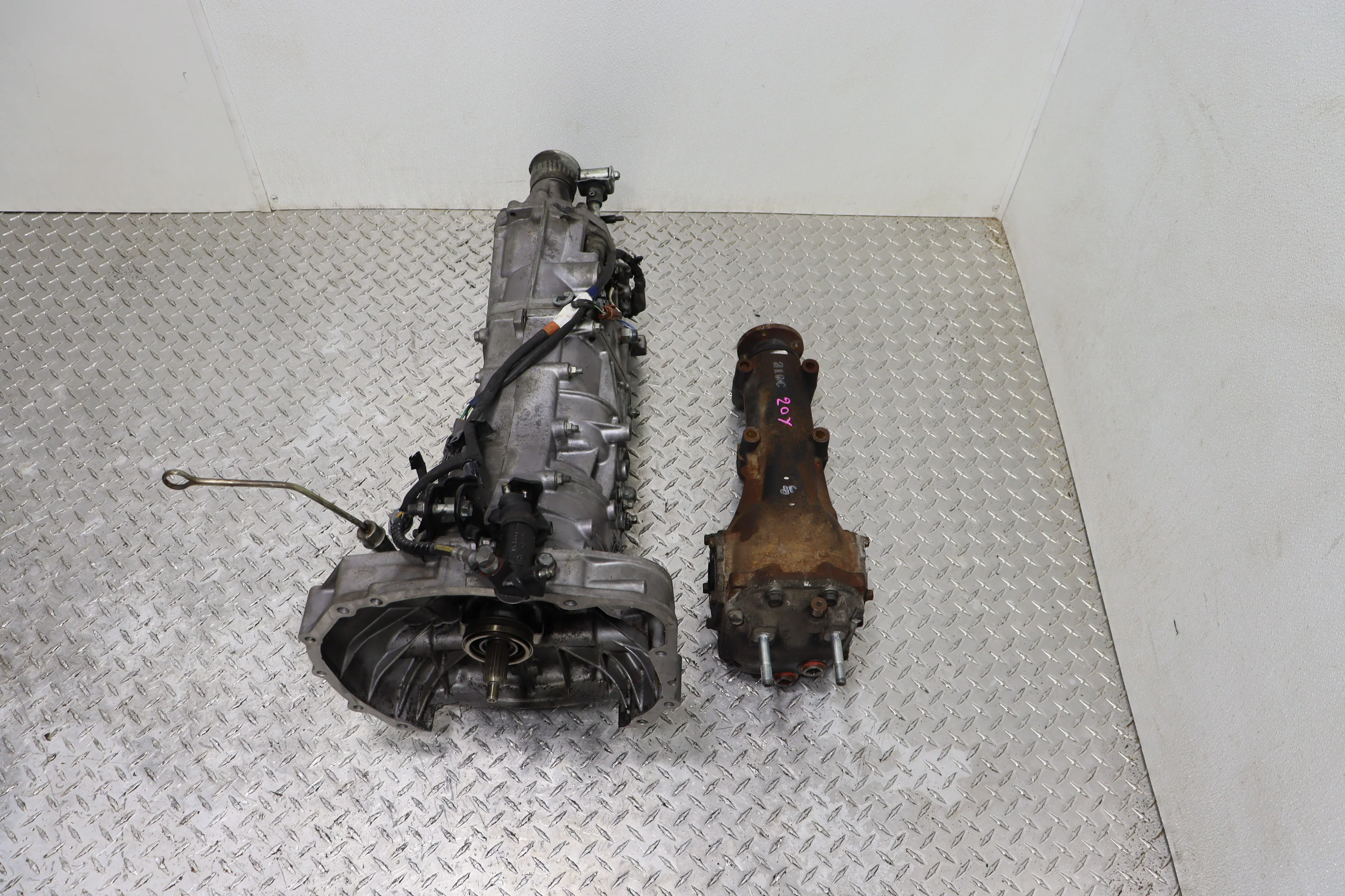 (2008–2014) Subaru Impreza 5-Speed AWD Manual Transmission - Image 12