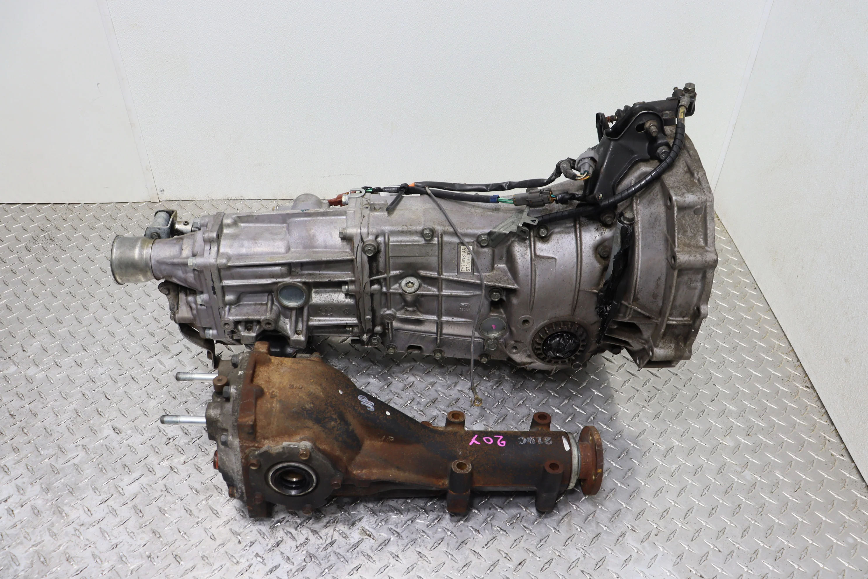 (2008–2014) Subaru WRX 5-Speed AWD Manual Transmission - Image 4