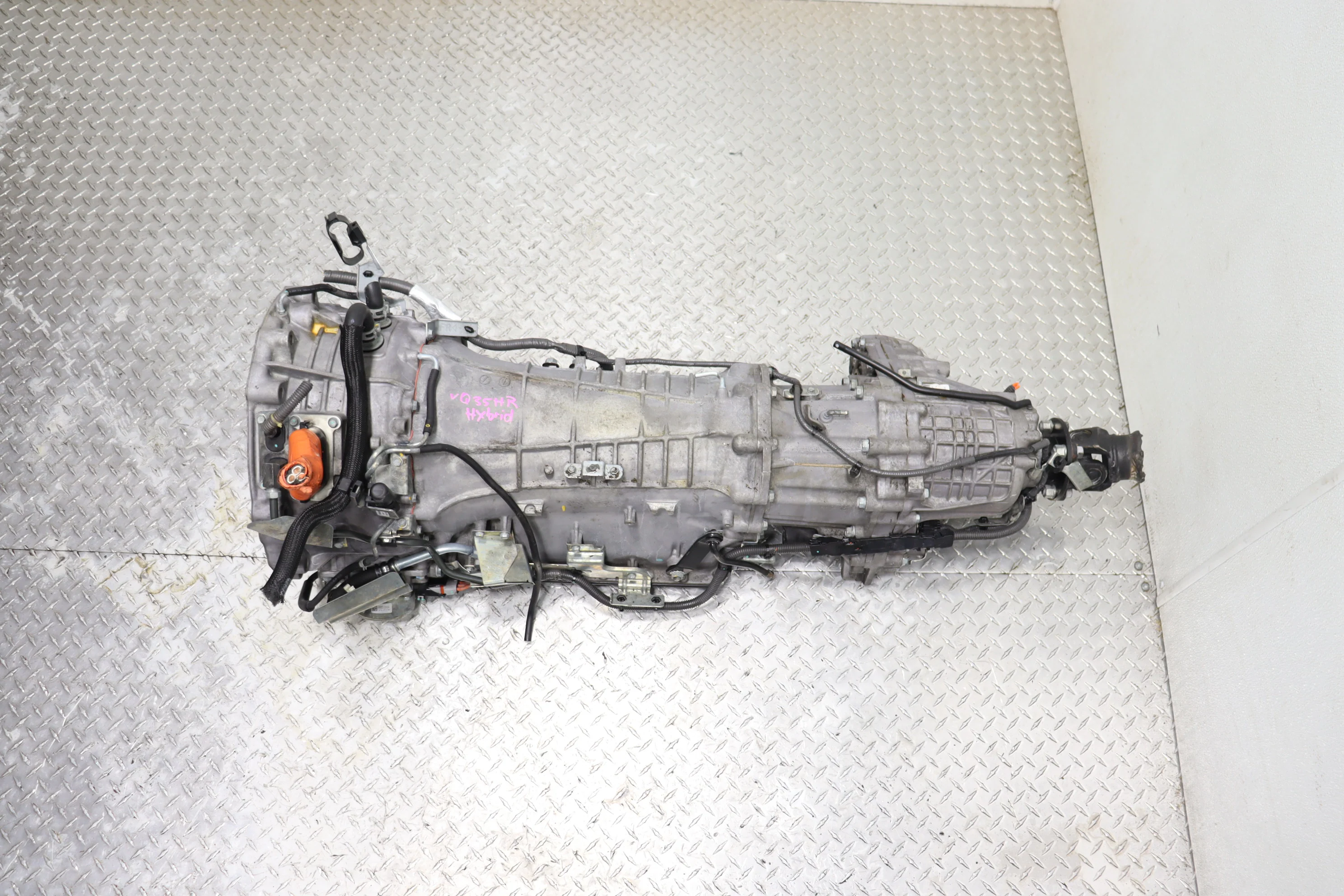 2014–2018 INFINITI Q70 Hybrid OEM Automatic Transmission 3.5L AWD Assembly - Image 4