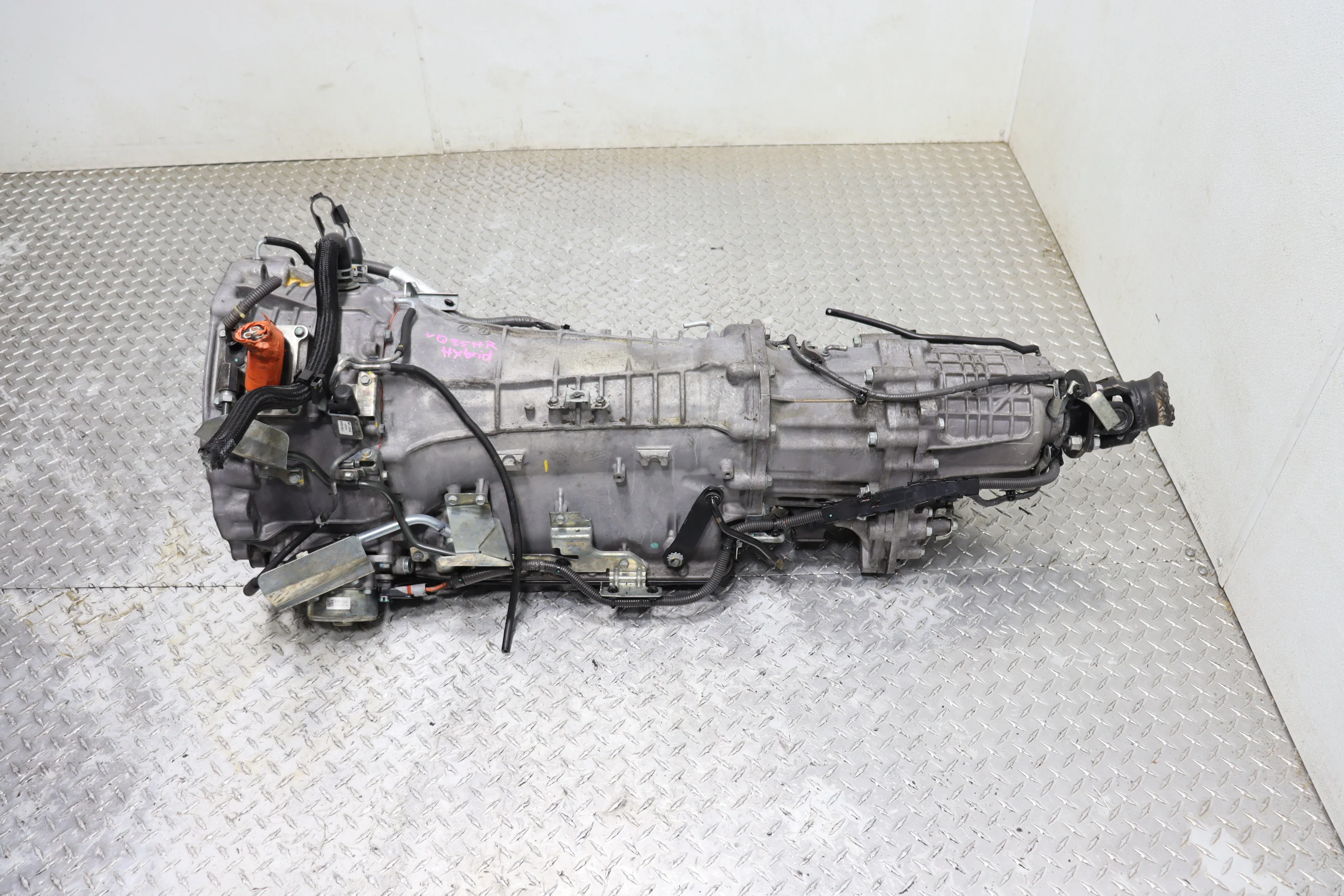 2014–2018 INFINITI Q70 Hybrid OEM Automatic Transmission 3.5L AWD Assembly - Image 5