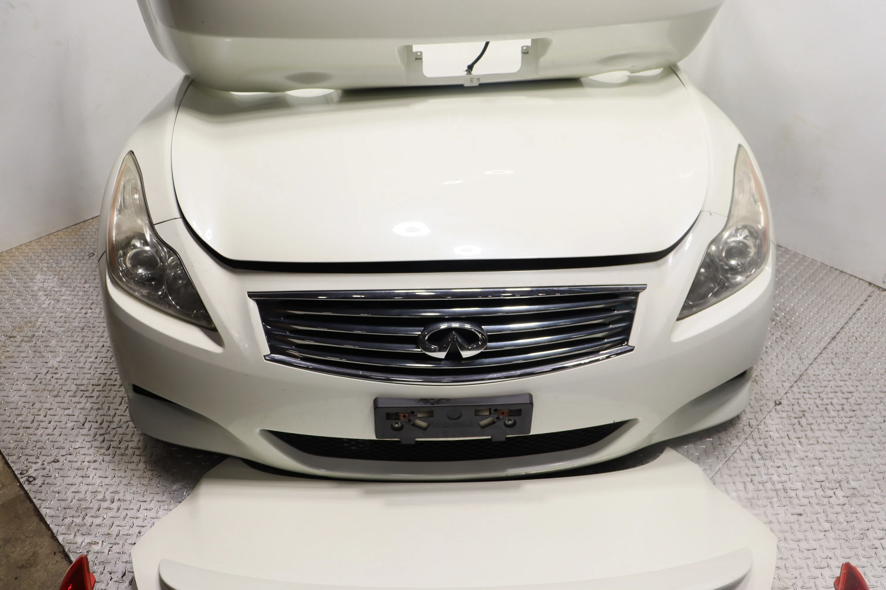 Infiniti G37S Coupe JDM Complete Front End Nose Cut & Rear Trunk Assembly White OEM - Image 13