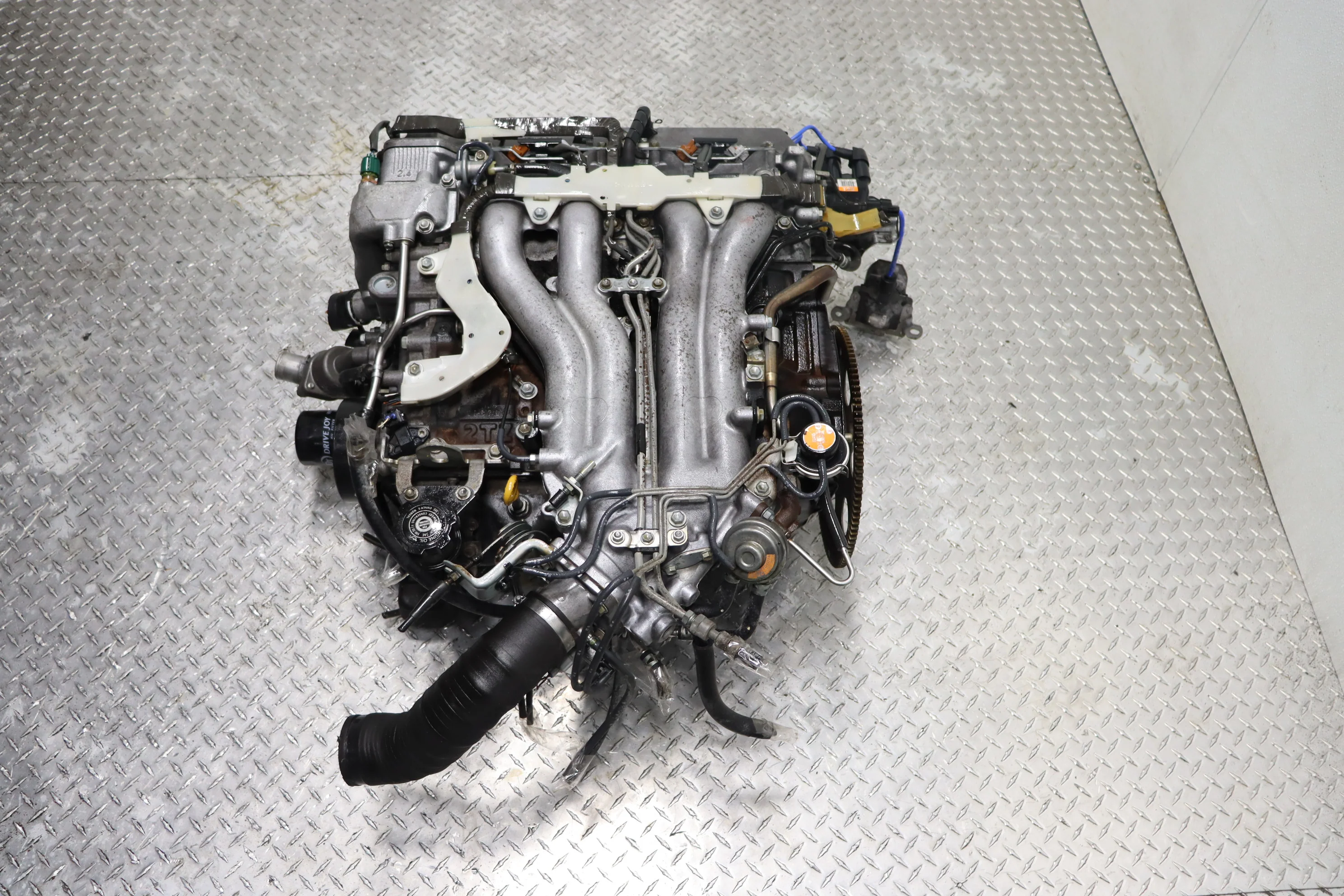 JDM 1994–1997 Toyota Previa 2TZ-FE 2.4L Supercharged Engine - Image 8