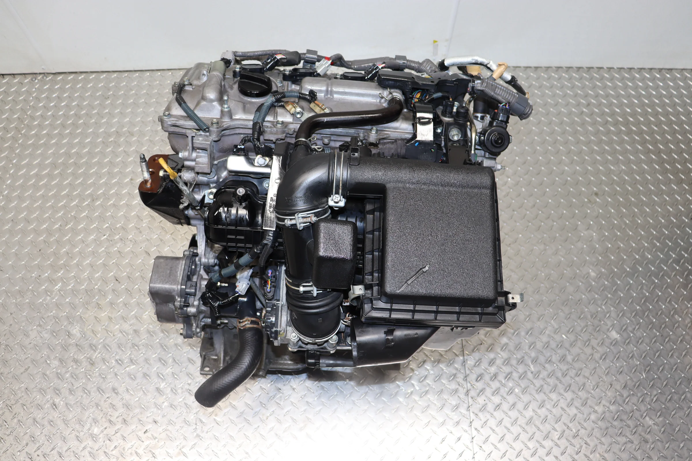 JDM 2ZR-FXE 1.8L Hybrid Engine for Toyota Prius & Lexus CT200H - Image 6