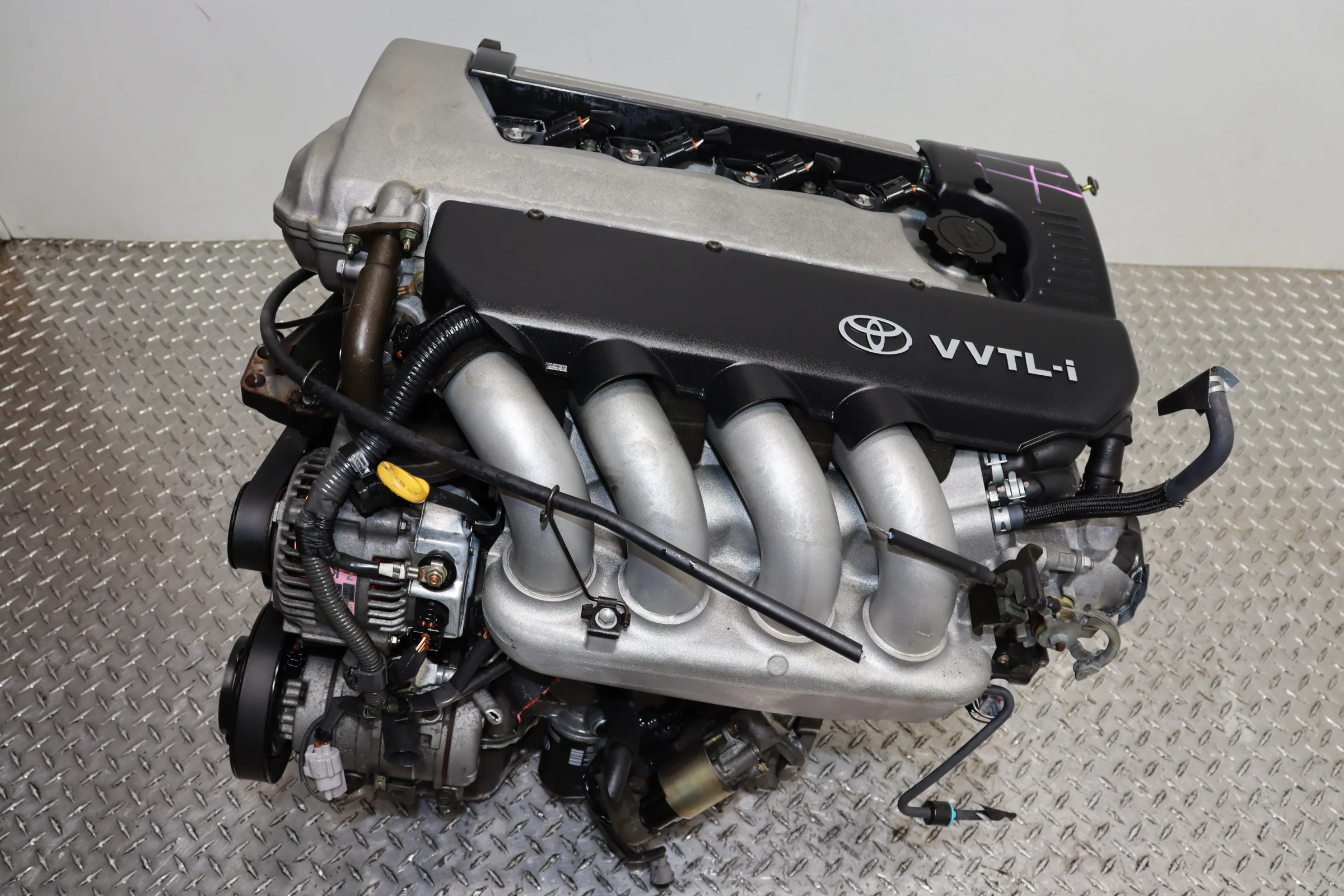 JDM 2ZZ-GE 2000 - 2005 TOYOTA CELICA GTS / COROLLA XRS / MATRIX 1.8L 4CYL DOHC VVTL-I ENGINE ONLY YAMAHA HEAD