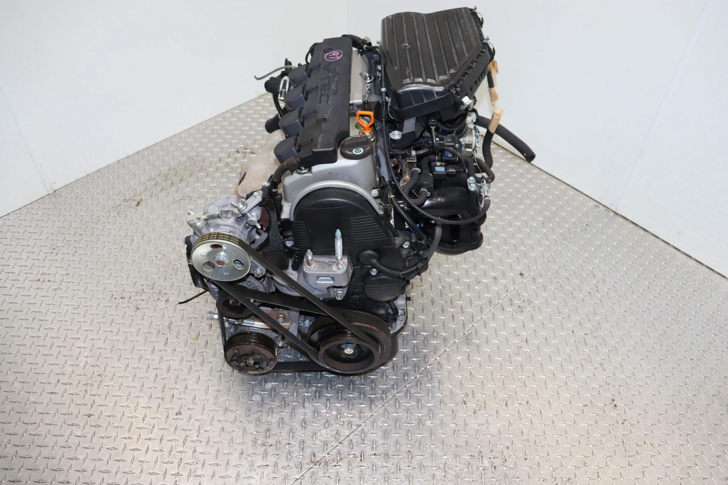 2001–2005 Honda Civic Engine JDM D17A2 1.7L 4-Cylinder SOHC VTEC - Image 3