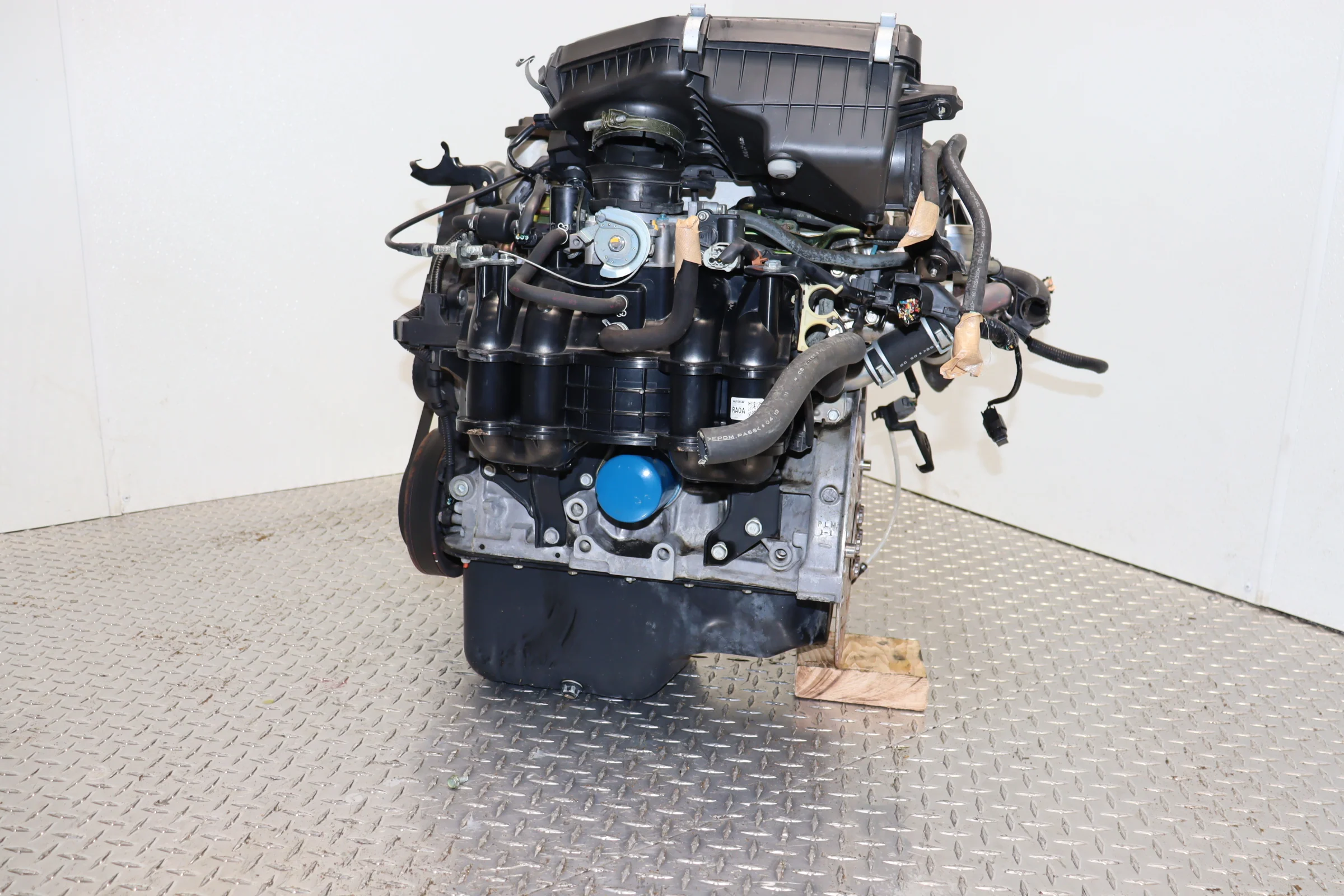 2001–2005 Honda Civic Engine JDM D17A2 1.7L 4-Cylinder SOHC VTEC - Image 6