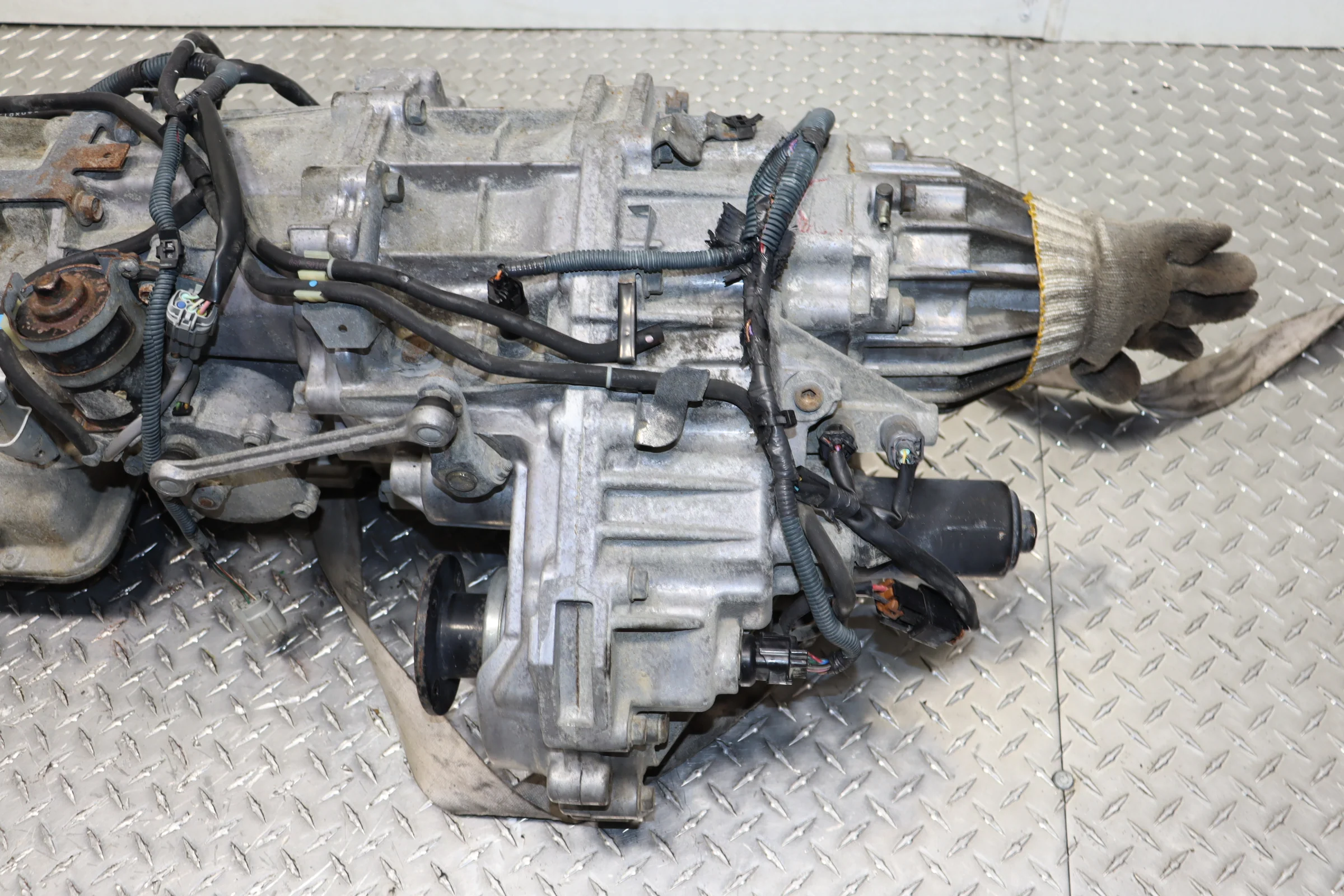 2005-2014 Nissan Pathfinder - Frontier - Xterra Transmission - V6 4.0L JDM VQ40DE Automatic AWD 4X4 - Image 13