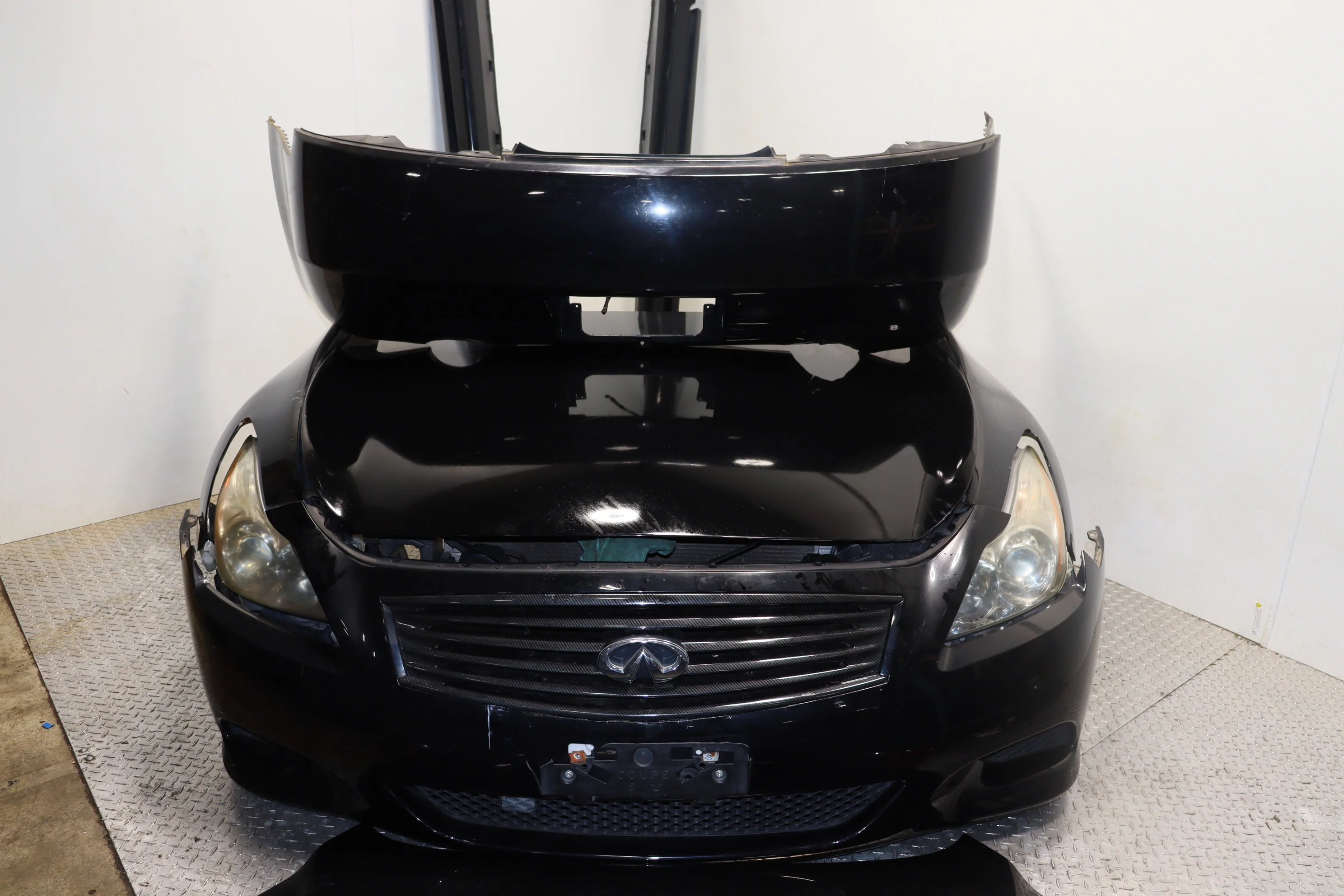 2010-2015 Nissan Skyline 370GT Infiniti G37 Coupe JDM Complete Front End Nose Cut - Image 8